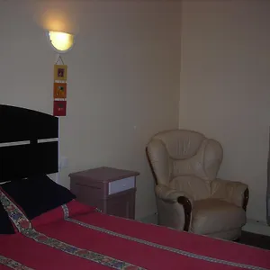 chambres-dhotes-et-gite-chastrusse.midi-pyreneeshotels.com/